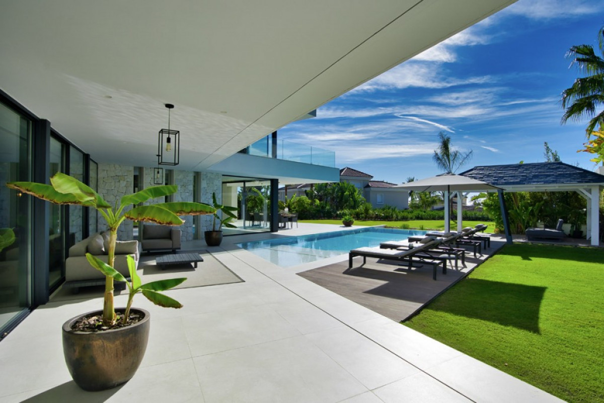 Qlistings - Villa in Marbesa, Costa del Sol Property Image